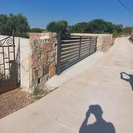 Mediterranean Paradise On The Island Of Sestrunj