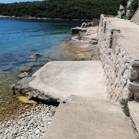 Mediterranean Paradise On The Island Of Sestrunj