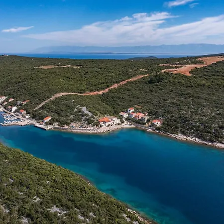 Hidden Paradise Retreat By Belmont Realty Holiday home *