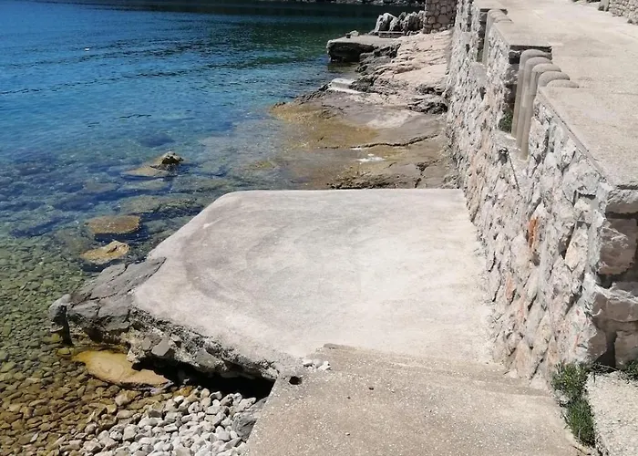 Mediterranean Paradise On The Island Of Sestrunj